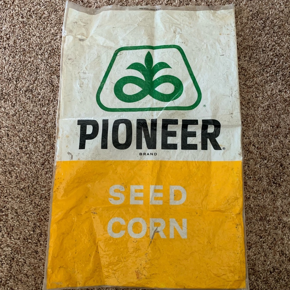 Pioneer Seed Corn Bag